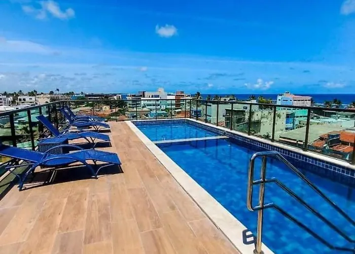 Flat com Rooftop à 100metros das Piscinas Naturais